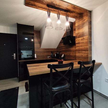 Oniks Apartment Lipik Exterior photo